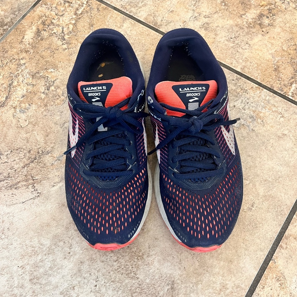 Brooks running shoes - good condition